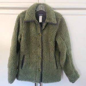 Patagonia Women's Alder Creek Sherpa Fleece (Fuzzy) Jacket, Medium